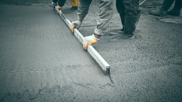 Best Concrete Sidewalk Installation in Versailles, MO